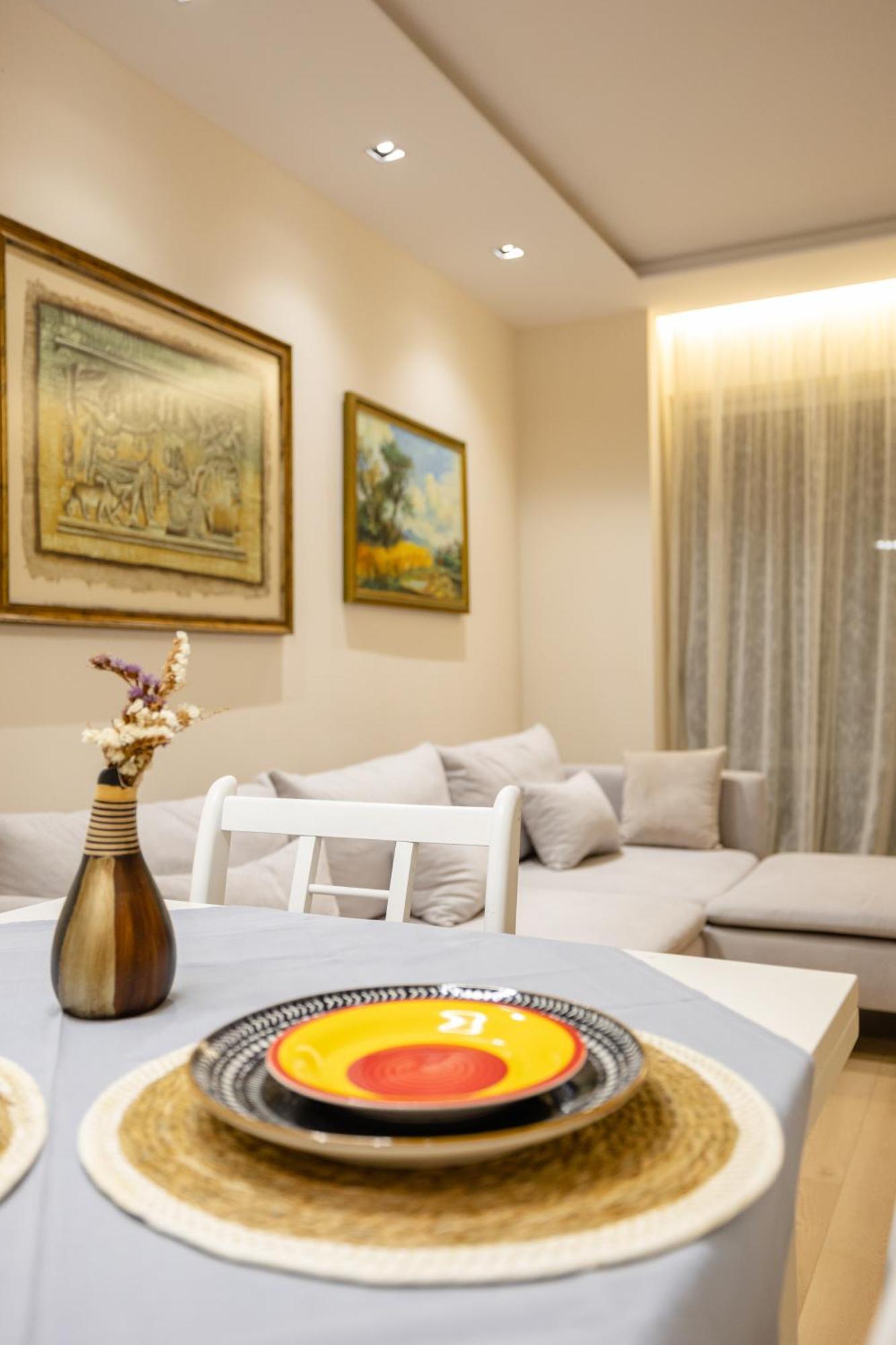 Luxury Center Observatori Apartment Tirana Exterior foto